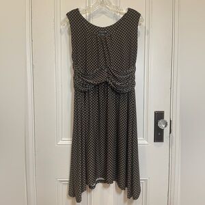 Studio 59 Black and Brown Patterned Sleeveless Dress with Waist Gathered Accent